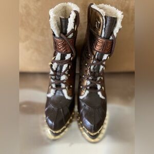 Women’s boots 4.5” heels